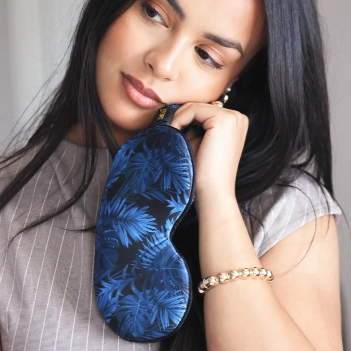 Cloud Padded Satin Sleep Mask - Palm Noir Print - Image 4